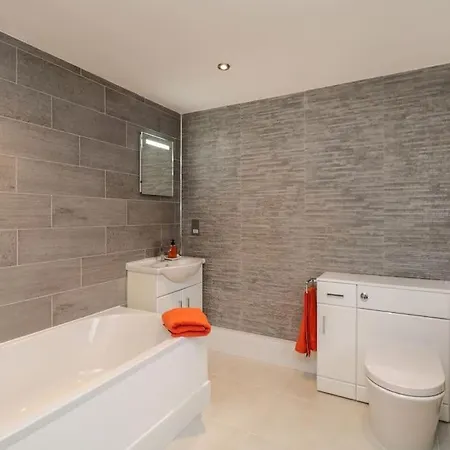 Brantlea Detached 4 Bed Home, Hot Tub, Lake View, Parking, Pet Friendly Bowness-on-Windermere Exterior photo