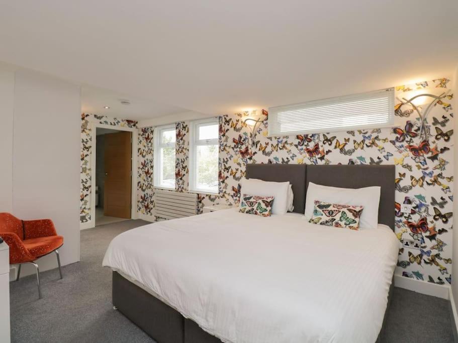 Brantlea Detached 4 Bed Home, Hot Tub, View, Parking, Pet Friendly Holiday home *
