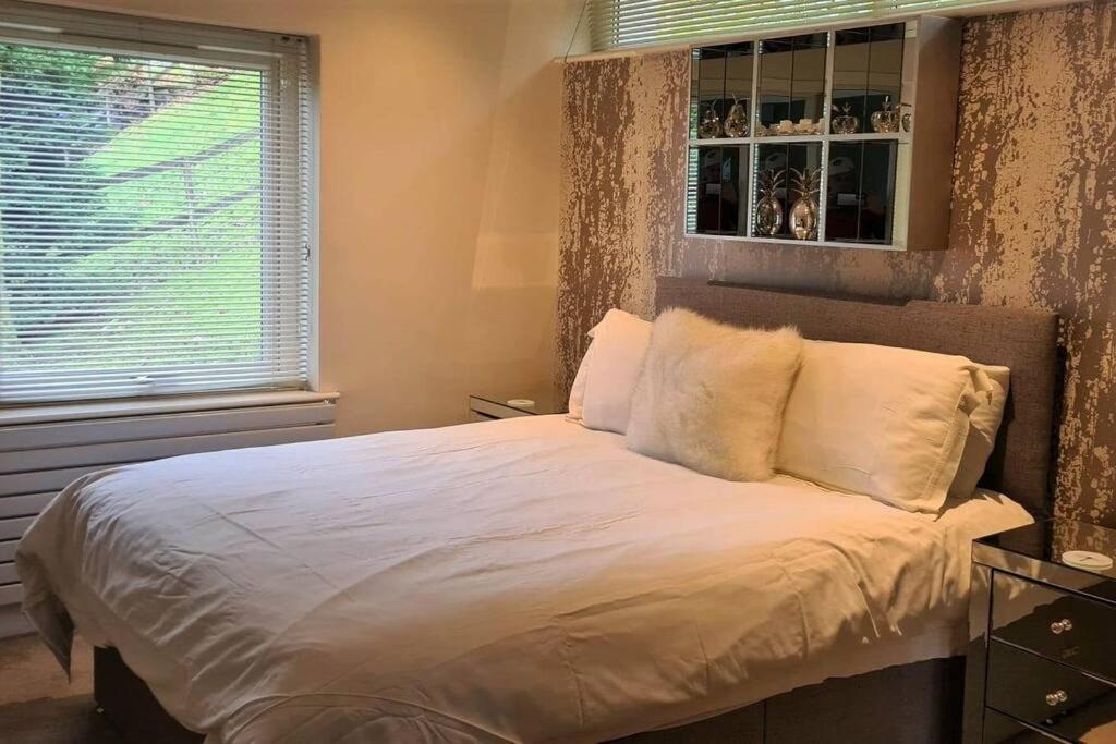Brantlea Detached 4 Bed Home, Hot Tub, View, Parking, Pet Friendly Holiday home